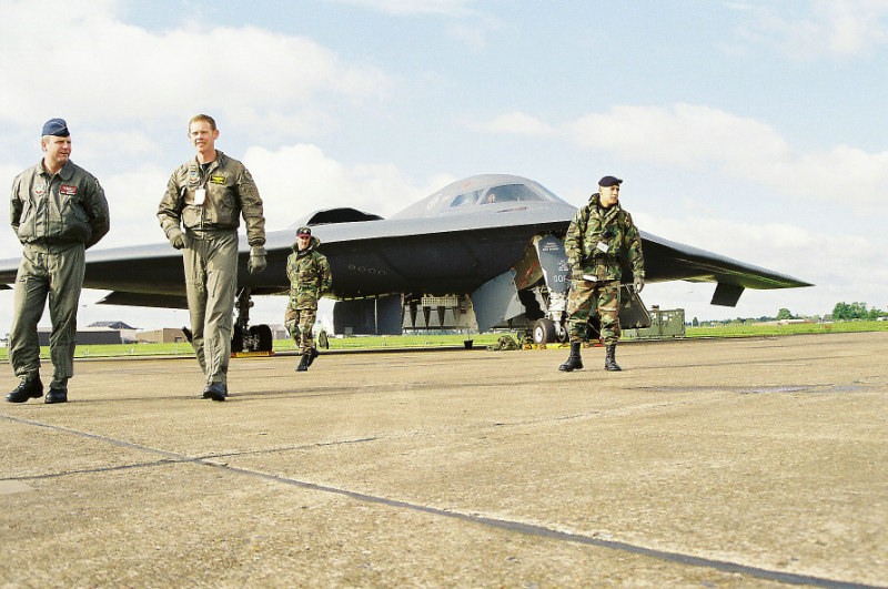 B-2 crew at Mildenhall - photo by John Bilcliffe