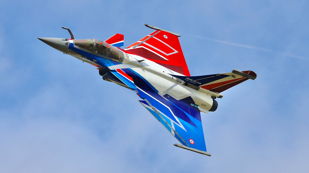 Photo Competition - French AF, Rafale, taken on the practice day, at the 2025 Somme International Air Show, Albert with my Canon EOS 800D and 100-400 lens - Peter Busby