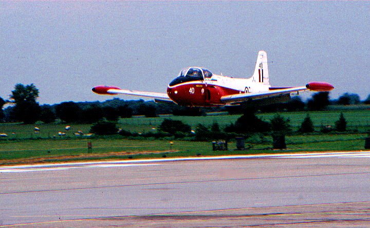 Click to enlarge photo   ........   
Jet Provost Mk3a landing at Linton On Ouse, i painted the gear out to give a low flying effect.
