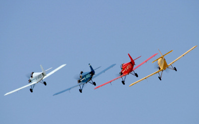 Little Gransden Airshow - Turbulent Team 